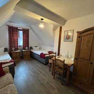 Main-art Hotell